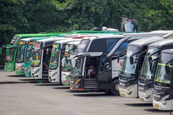 Harga tiket bus sinar jaya bumiayu jakarta