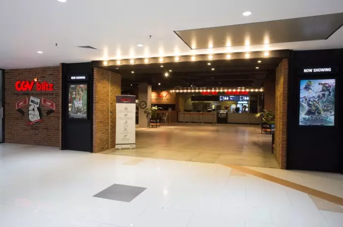 Jaya slipi cgv plaza bioskop proisrael