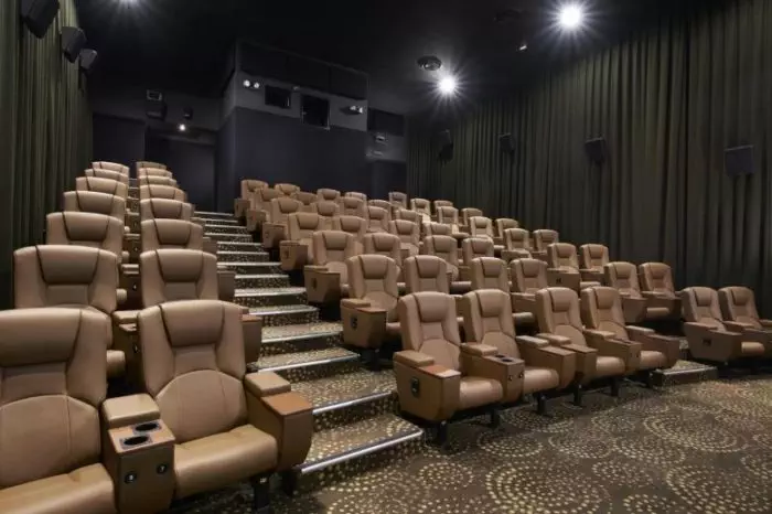 Harga tiket bioskop mall of serang