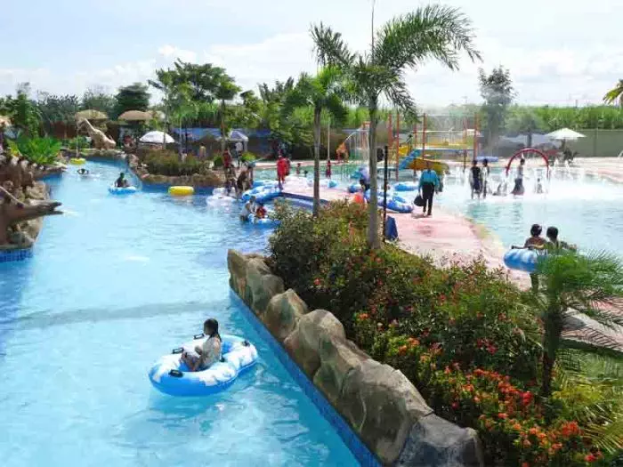 Waterpark kertosono wahana tiket travelspromo maret