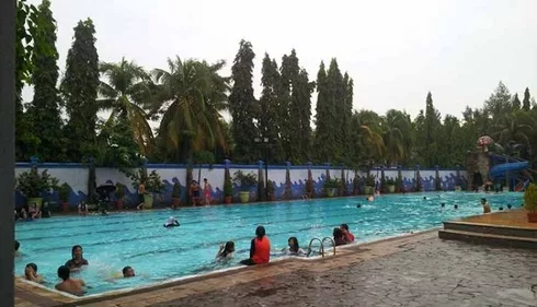 Kolam renang bsd city harga tiket